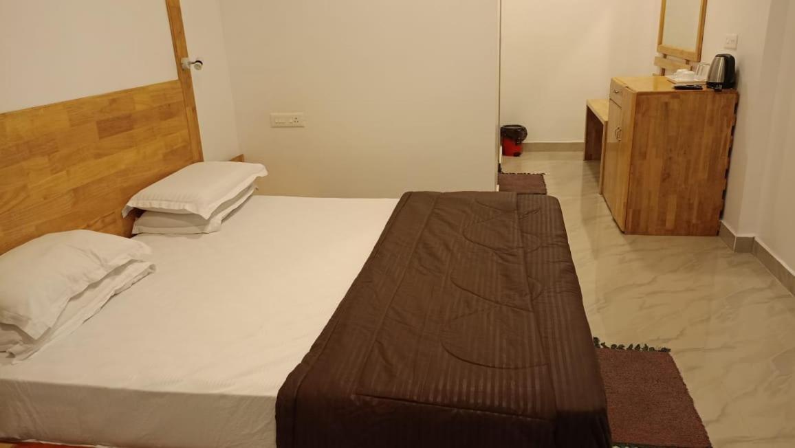 Coconhuts Beach Resort Lakshmanpur Zewnętrze zdjęcie
