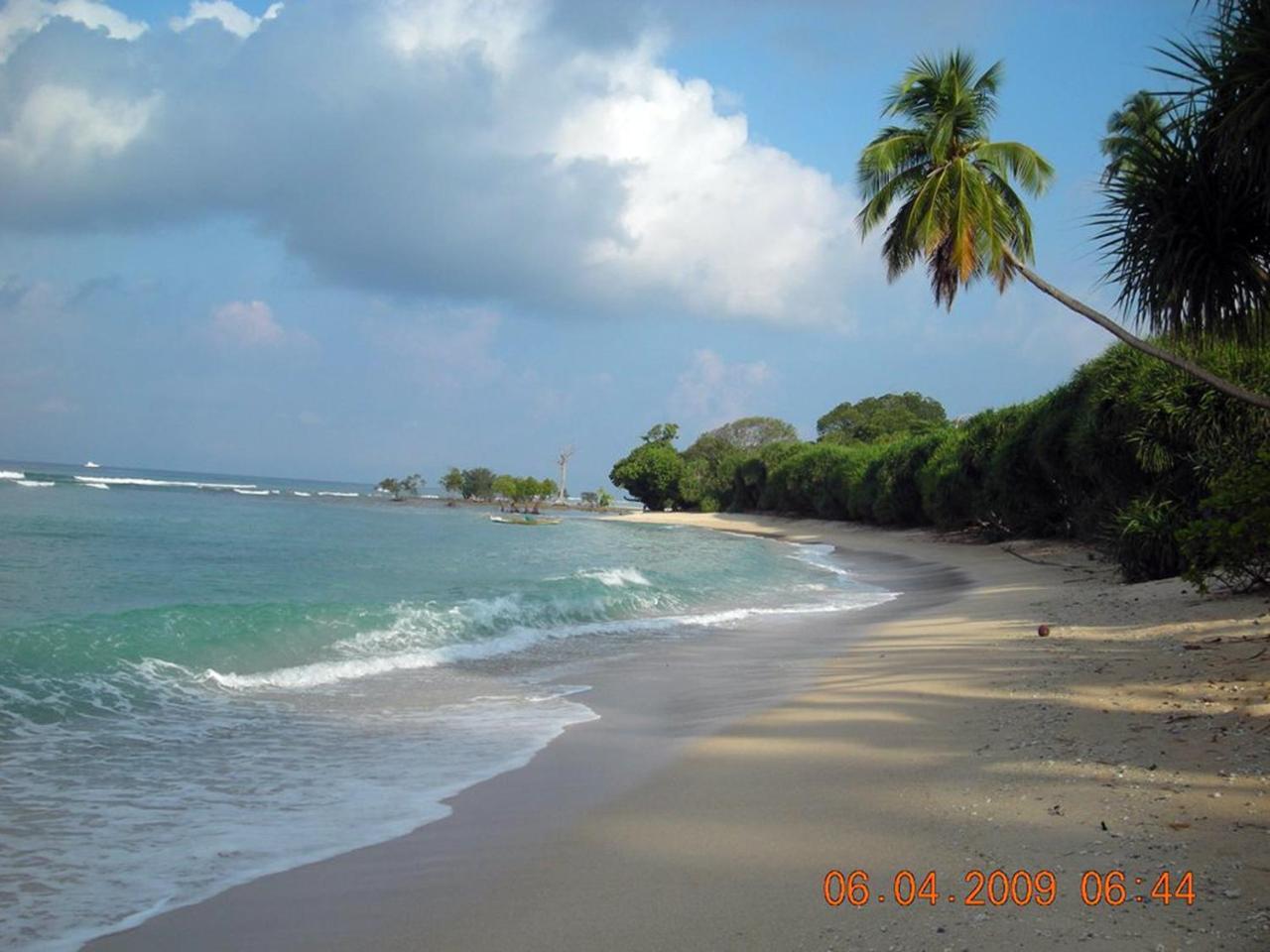 Coconhuts Beach Resort Lakshmanpur Zewnętrze zdjęcie
